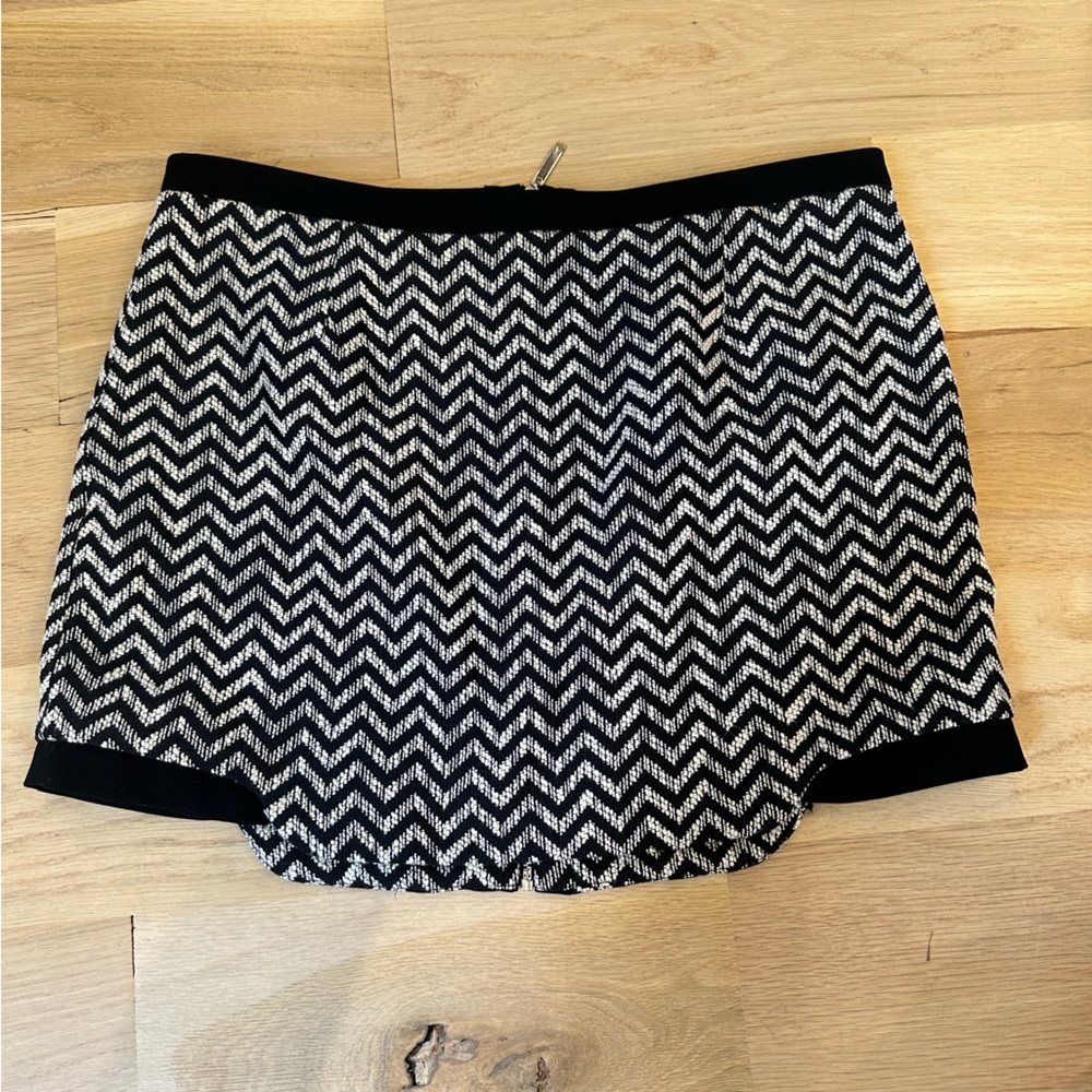 1. State Monochrome Zigzag Skirt